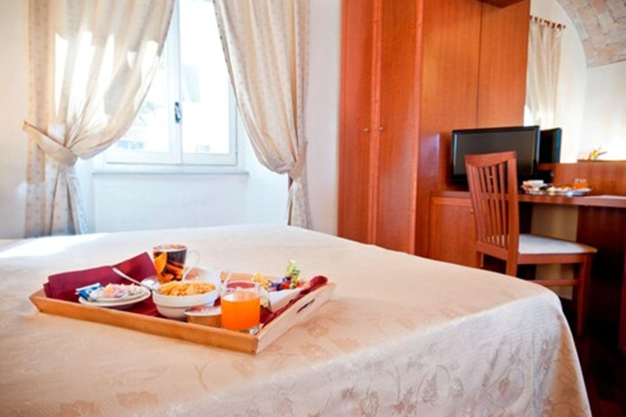 Hotel Priscilla Roma Ngoại thất bức ảnh