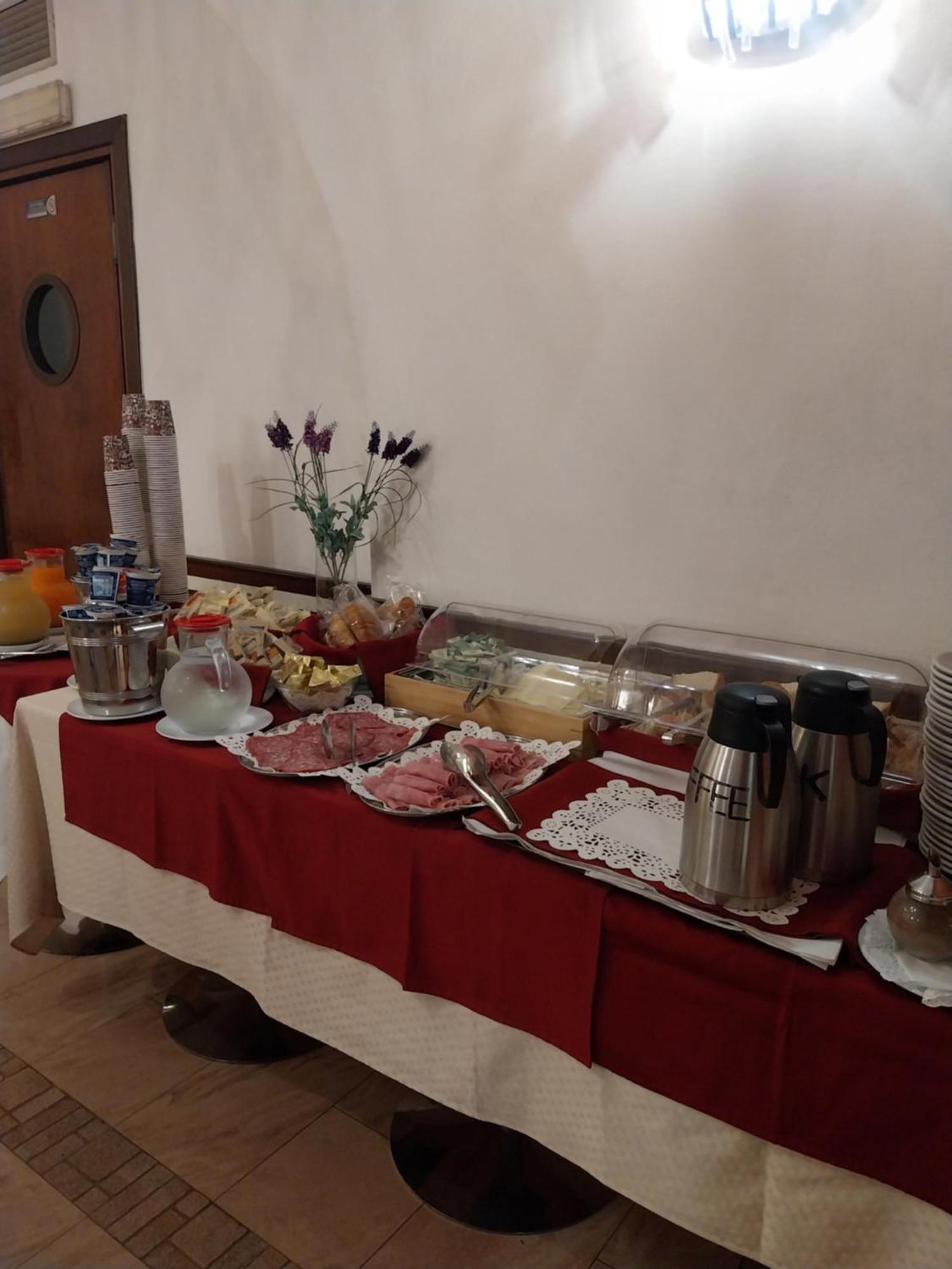 Hotel Priscilla Roma Ngoại thất bức ảnh