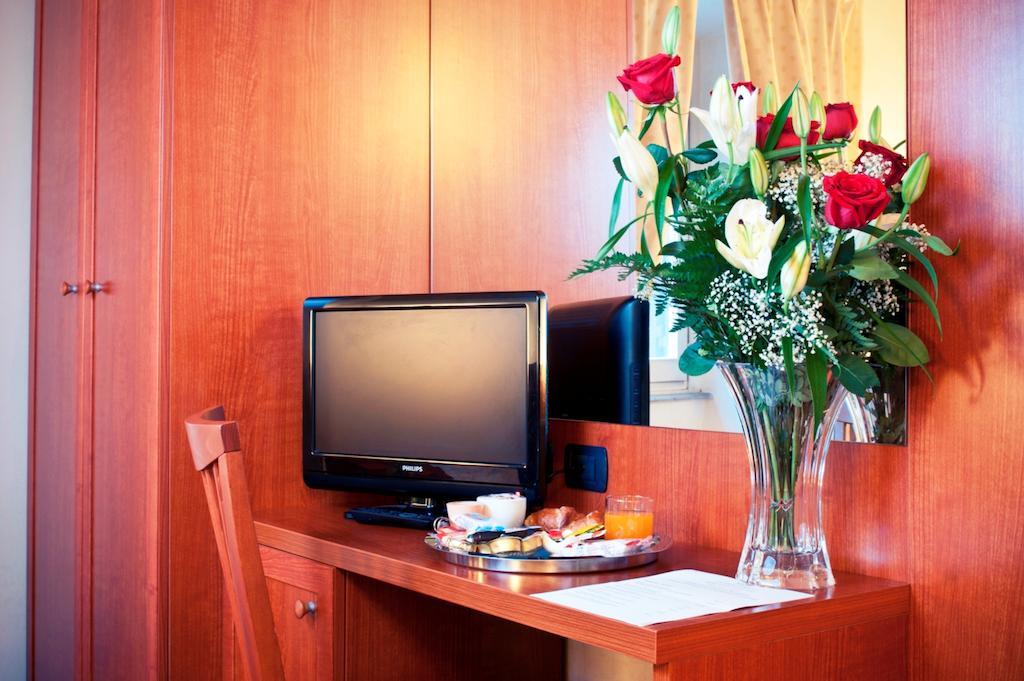 Hotel Priscilla Roma Ngoại thất bức ảnh