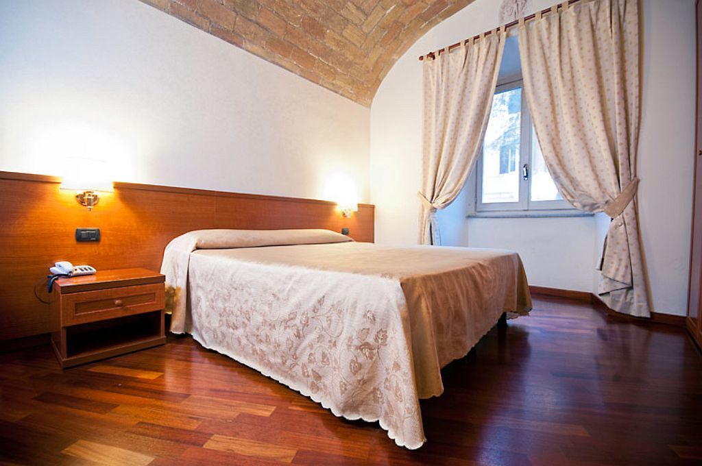 Hotel Priscilla Roma Ngoại thất bức ảnh